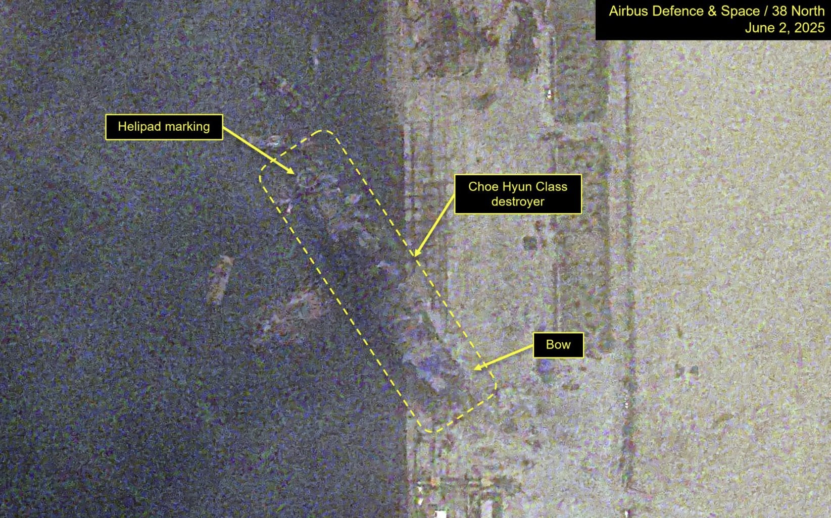 “북 ‘사고 구축함’ 똑바로 세워져”