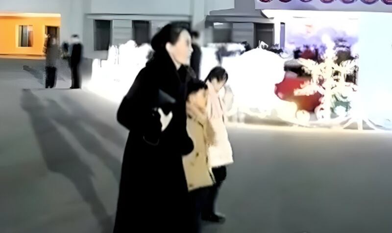 (사진3) 김여정 남자아이.png